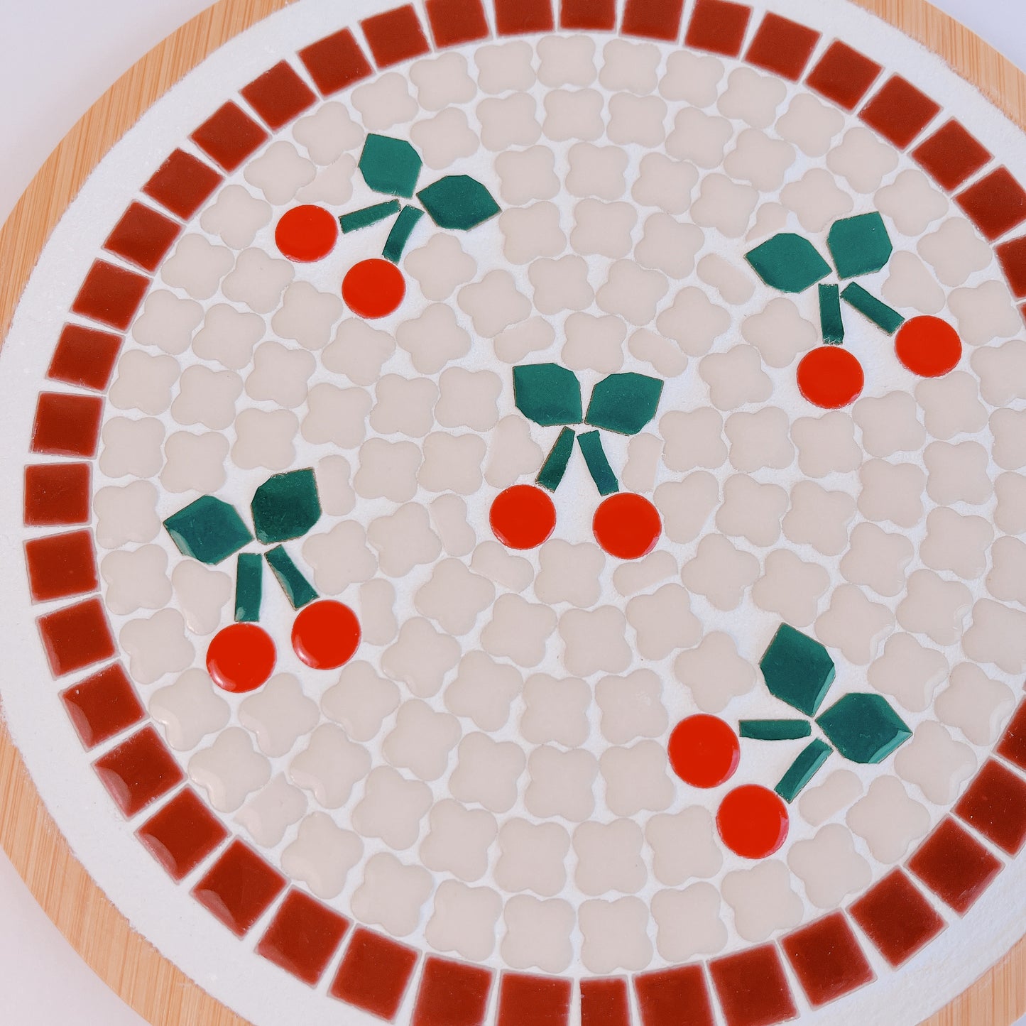 Trivet/cherry autumn color